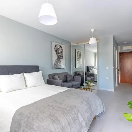 Apartment Dream Sea Views *